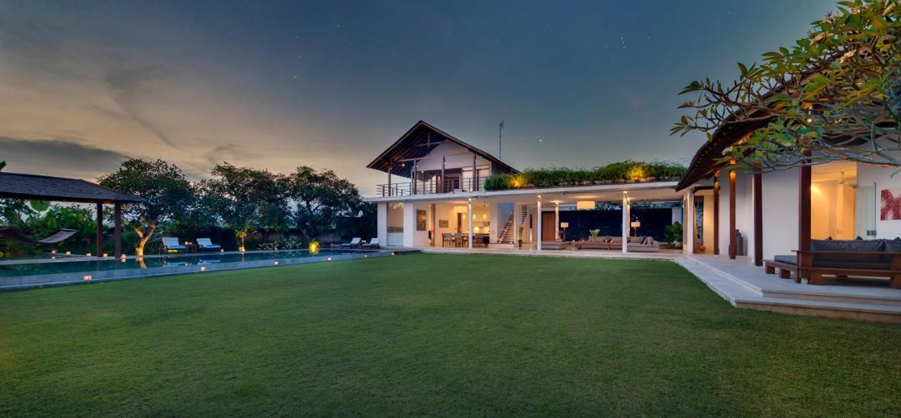 Villa Kavya - 8-Minute Walk From Berawa Beach تْشانغو المظهر الخارجي الصورة